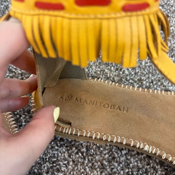 MANITOBAH MUKLUKS Wasaga Ankle
Sandals yellow 11 NEW without tags Size 11 - Picture 9 of 12